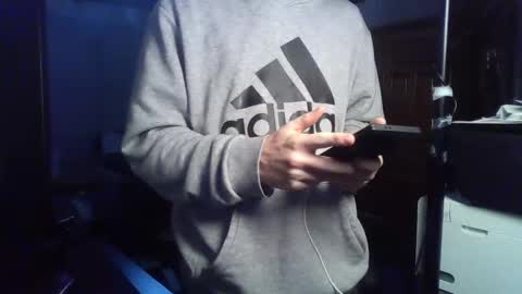 Snapshot of kingoffootfetish chatting on 10.27.25 Master King Tommy online show from 10.27.25