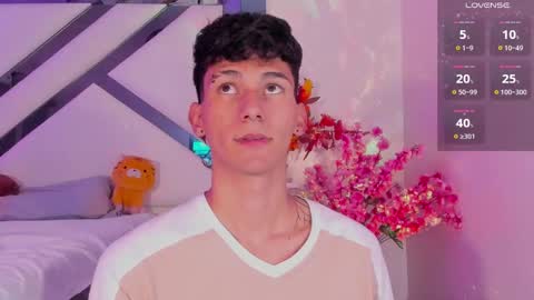  A L E X  online show from 01.12.25