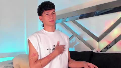  A L E X  online show from 02.09.25