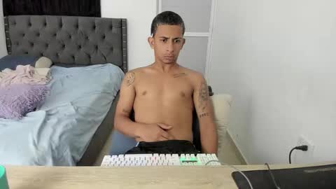 Snapshot of kings_latins chatting on 01.06.26 DOMINANT ALPHA KINGS online show from 01.06.26