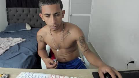 Snapshot of kings_latins chatting on 01.10.26 DOMINANT ALPHA KINGS online show from 01.10.26