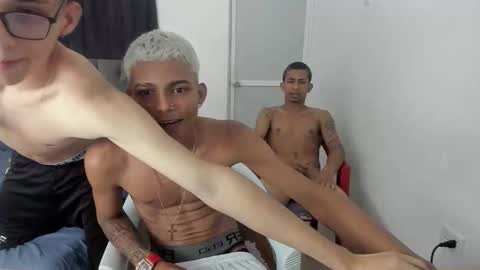 Snapshot of kings_latins chatting on 01.11.26 DOMINANT ALPHA KINGS online show from 01.11.26