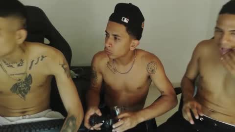 Snapshot of kings_latins chatting on 02.16.26 DOMINANT ALPHA KINGS online show from 02.16.26