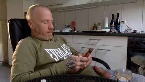 kingsize online show from 01.14.25