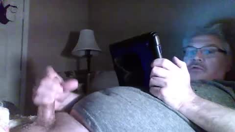 Snapshot of kingtongue10 chatting on 12.12.24 kingtongue10 online show from 12.12.24