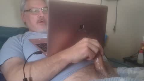 Snapshot of kingtongue10 chatting on 02.24.26 kingtongue10 online show from 02.24.26