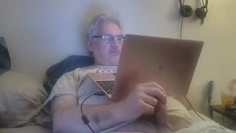 Snapshot of kingtongue10 chatting on 03.14.26 kingtongue10 online show from 03.14.26