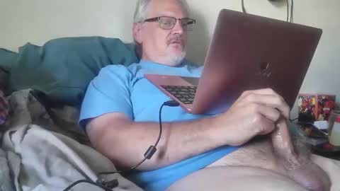 kingtongue10 online show from 04.25.26