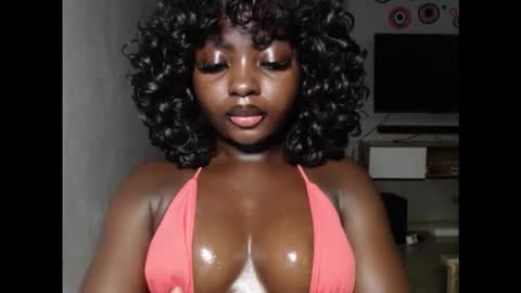 Snapshot of kinknastyx chatting on 09.22.25 kinknastyx online show from 09.22.25