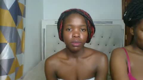 Snapshot of kinky_aria chatting on 10.06.25 kinky_aria online show from 10.06.25