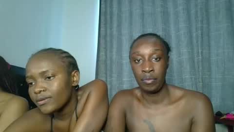 Snapshot of kinky_leila chatting on 06.16.26 kinky_leila online show from 06.16.26