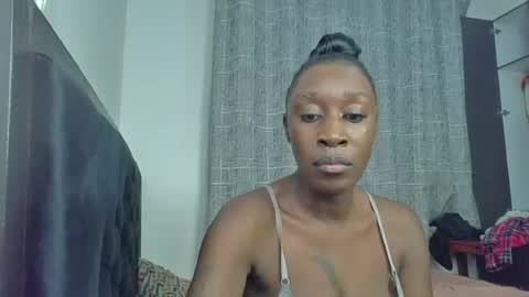 Snapshot of kinky_leila chatting on 07.09.26 kinky_leila online show from 07.09.26