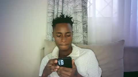 Snapshot of kinkybby_ chatting on 01.04.25 kinkybby_ online show from 01.04.25