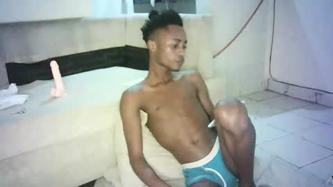 Snapshot of kinkybby_ chatting on 03.02.25 kinkybby_ online show from 03.02.25