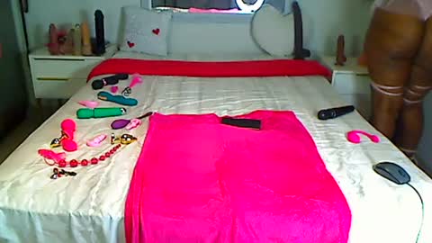 KinyBunz online show from 06.20.26