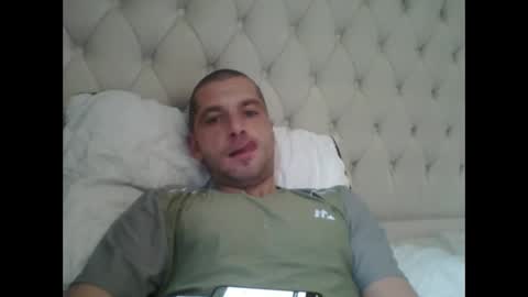 kinkycouple147 online show from 04.28.26