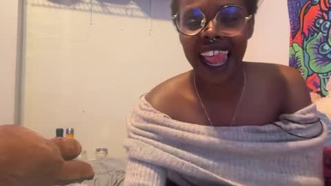 Snapshot of kinkycoupleinteracial chatting on 06.28.26 interracialfacial online show from 06.28.26