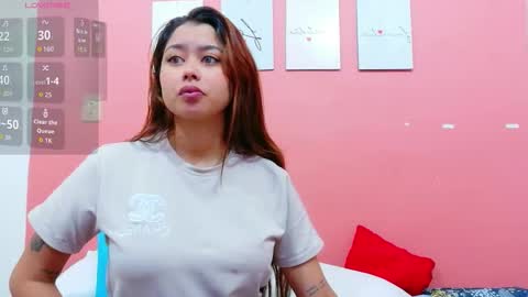 Snapshot of kinkycutegirll chatting on 12.14.25 kinkycutegirll online show from 12.14.25