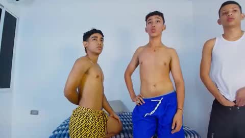 kinkyhousexxx online show from 01.31.26