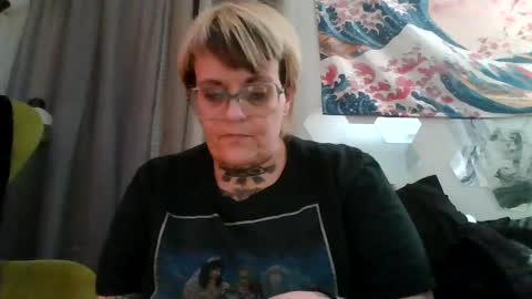 Kinky Pinky online show from 02.19.25