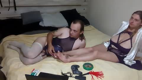 kinkyqueenandpet95 online show from 06.17.26