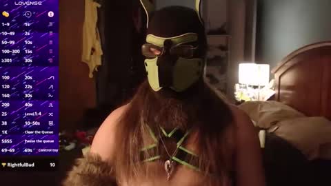 kinkywolf87 online show from 12.23.25