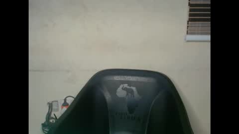 Snapshot of kinkyxxnasty chatting on 09.20.25 kinkyxxnasty online show from 09.20.25