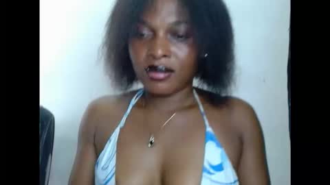 Snapshot of kinkyxxnasty chatting on 11.30.25 kinkyxxnasty online show from 11.30.25