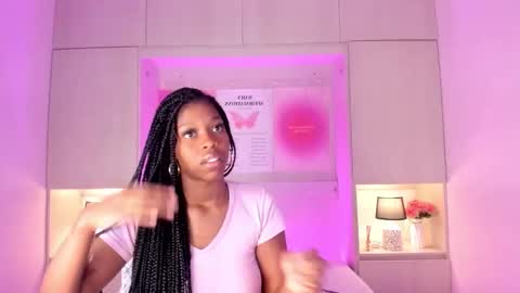 Snapshot of kiomarabaker chatting on 10.23.25 M A R A online show from 10.23.25