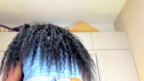 Snapshot of kiomarabaker chatting on 11.21.25 M A R A online show from 11.21.25