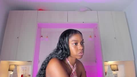 Snapshot of kiomarabaker chatting on 11.27.25 M A R A online show from 11.27.25