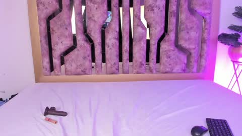 kiomi_san online show from 01.25.25