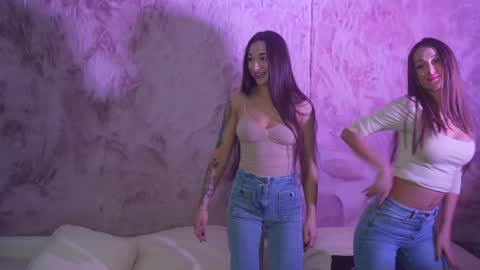 Snapshot of kira0541 chatting on 01.14.26 Sweet girls online show from 01.14.26