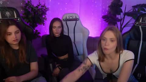 Sweet girls online show from 07.06.26