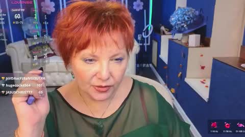 Kira Kennet online show from 11.27.25