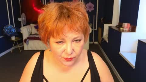 Kira Kennet online show from 05.18.26