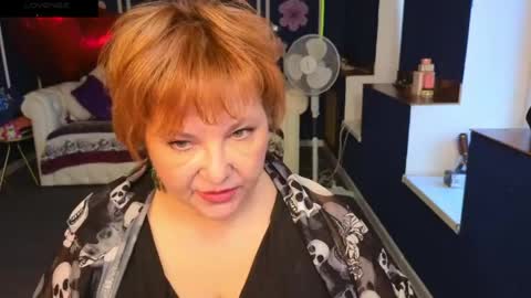 Kira Kennet online show from 05.28.26