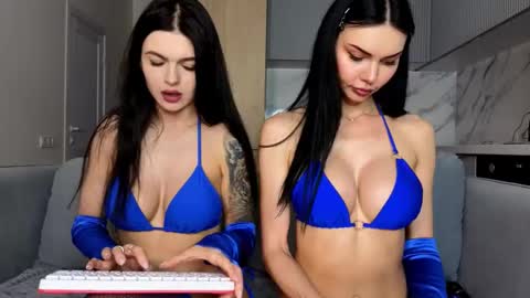 Kira and friends online show from 10.27.25