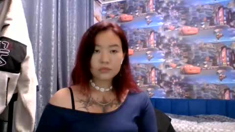 Snapshot of kiradrip chatting on 09.17.25 Kira online show from 09.17.25