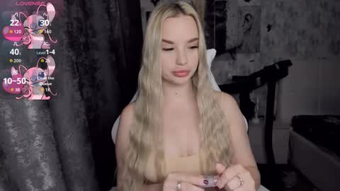 kirakrox online show from 11.26.25