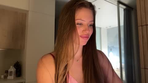 Kira online show from 03.17.26