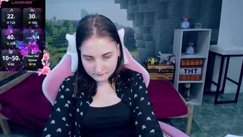 KiraParker online show from 03.07.26