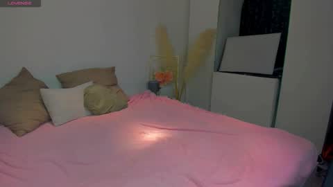 Kira online show from 12.14.25