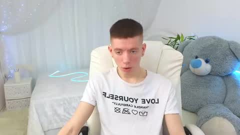    online show from 03.11.25