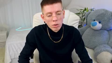    online show from 03.12.25