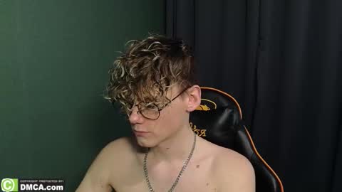 Snapshot of kirill_20_cm chatting on 02.20.26 Kirill and Andrey online show from 02.20.26