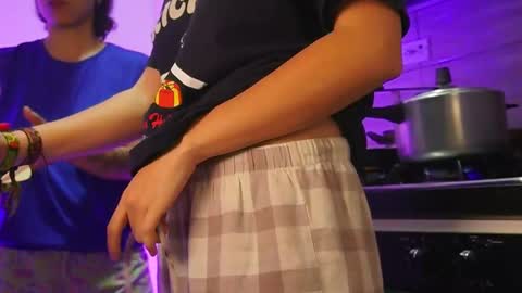 Snapshot of kishiranma chatting on 10.20.25 kishiranma online show from 10.20.25