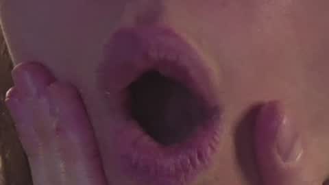 Wet Girl online show from 01.20.25