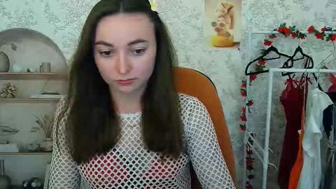 Valeria online show from 11.13.25