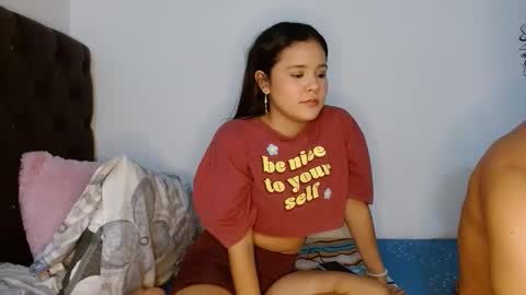 kiss and fire online show from 11.03.25